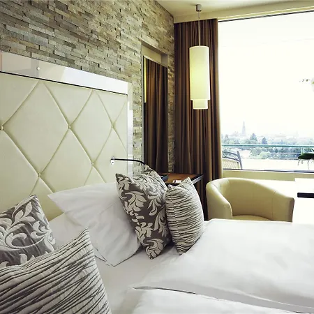 מלון Mercure Panorama פרייבורג