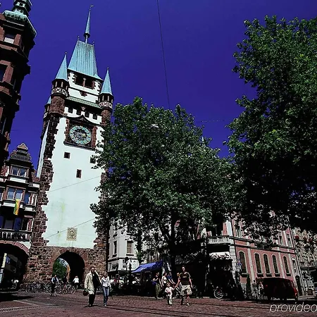 Mercure Panorama מלון *