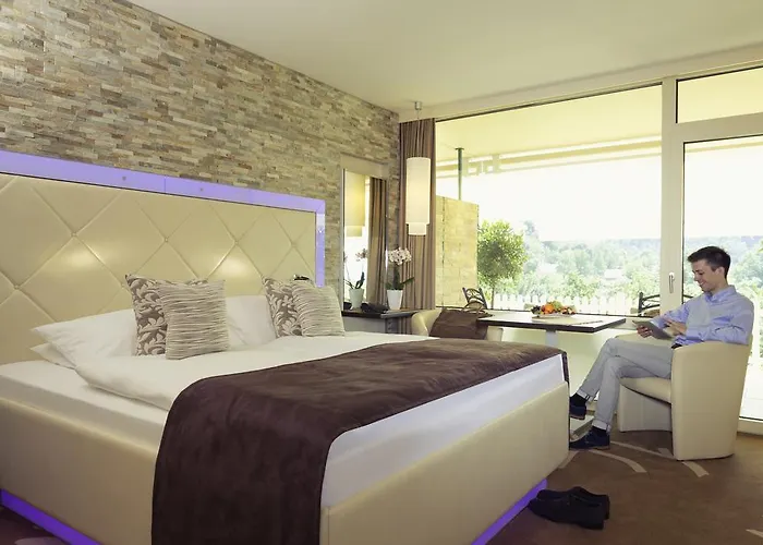 Mercure Panorama מלון *