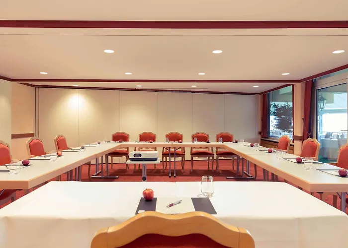 Mercure Panorama Hotell *